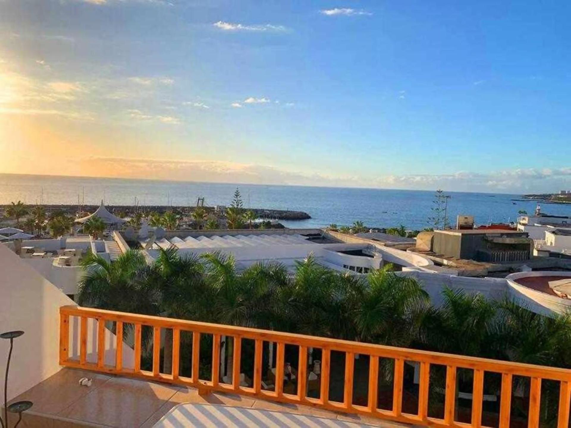 Atico Con Impresionantes Vistas Al Mar L220 Apartment Costa Adeje  ภายนอก รูปภาพ